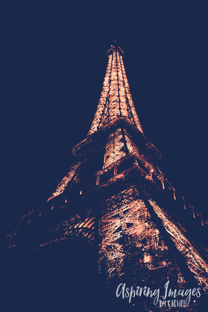AspiringImagesbyRachel-Paris-Eiffel-BlueSky